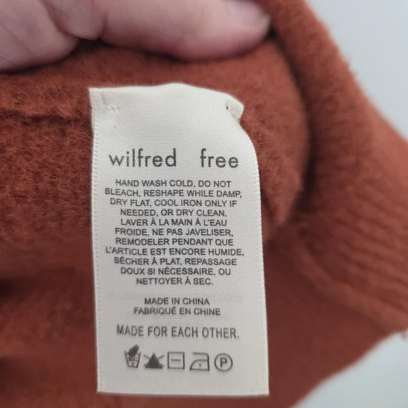 ๐ Wilfred Free Rust Knit Sweater โ Size 2XS - Picture 6 of 9